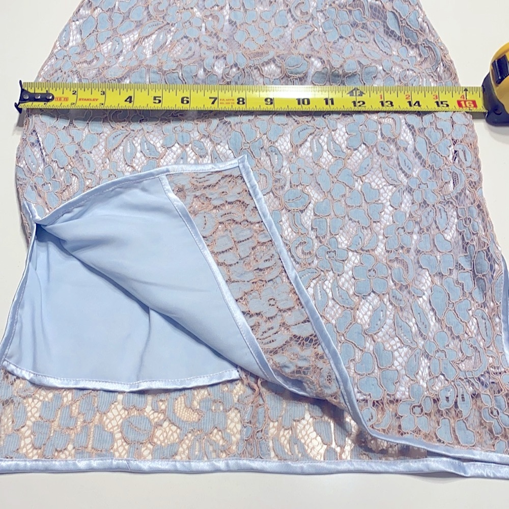 Pale blue lace qipao - Picture 6 of 7